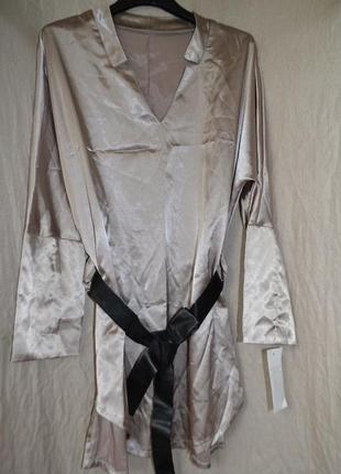 Атласная блуза туника под пояс и ремень италия