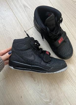 Nike air jordan legacy 312 кросівки жіночі оригінал4 фото