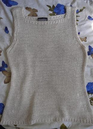 В'язання пов'язана майка