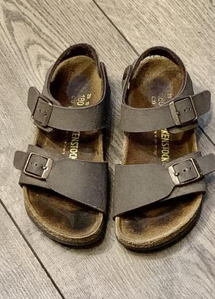 Босоніжки сандалі анатомічні зі шкіряною устілкою (унісекс) birkenstock (германія)2 фото