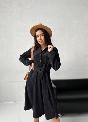 Платье черное однотонное на длинный рукав с поясом на пуговицах в составе свободного кроя стильная качественный турецкий велюр3 фото