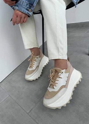 Женские стильные кожаные кроссовки на высокой подошве с тиснением питон 🐍