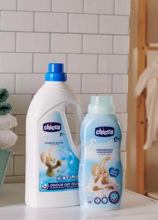 Пом'якшувач для тканинний chicco sensitive sweet talcum 750 мл2 фото