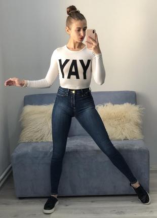 Джинси з високою посадкою river island