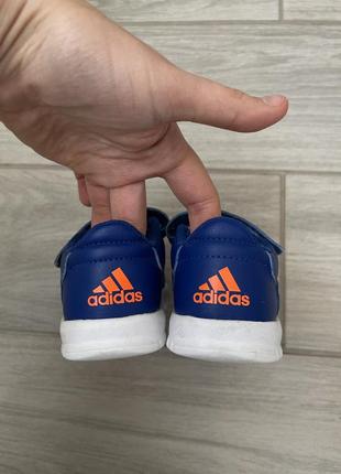 Кросівки adidas 21-22 розмір3 фото