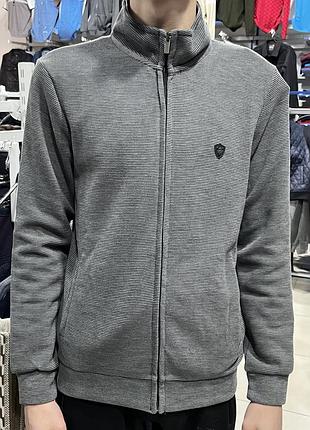 Кофта на молнии мужская