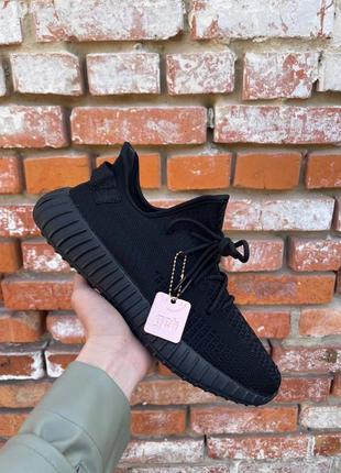 Кроссовки adidas yeezy 350 all black2 фото