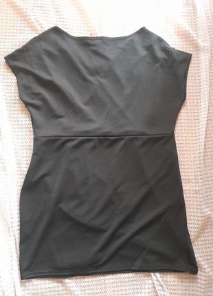 Стильное черное короткое платье на запах boohoo8 фото