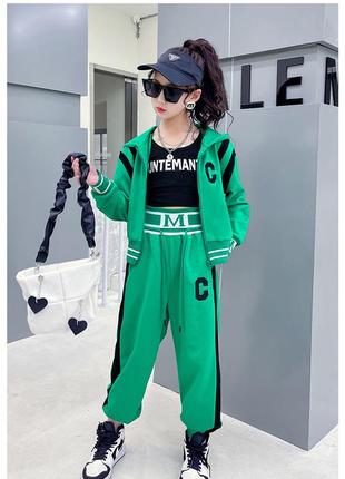 Детские спортивные трикотажные костюмы для девочек