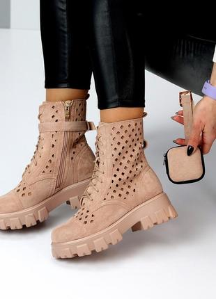 Весняні стильні черевики
