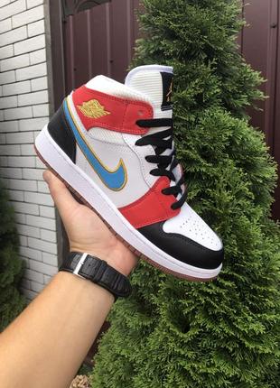 Кроссовки nike air jordan 1 retro white red blue black gold