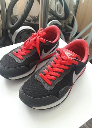 Кроссовки nike, 36 размер