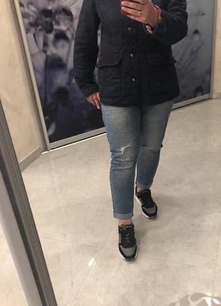 Куртка жіноча 48-50 в супер стані темно синього кольору