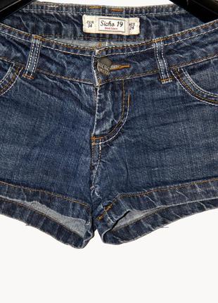Стильные короткие джинсовые шорты2 фото