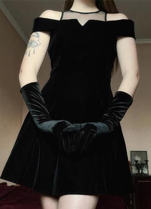 Маленькое черное винтажное платье из бархата вечерняя старинная винтаж праздничное роскошное