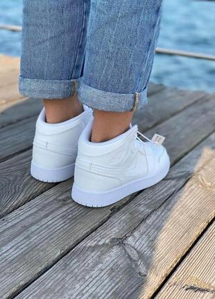 Білі високі кросівки nike air jordan 1 retro white (білі кросівки найк аір джордан розміри 36-45)7 фото