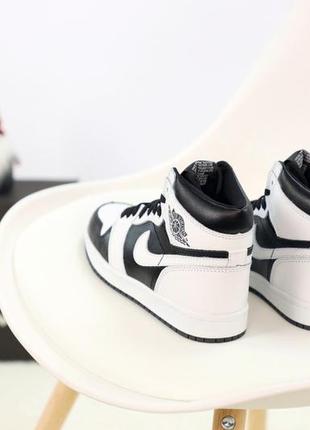 Зимні кросівки з хутром nike air jordan 1 retro white black (найк джордан)(36-40,44)386 фото