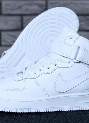 Зимние кроссовки с мехом nike air force 1 high white winter (зимние кроссовки на меху найк аир форс)416 фото