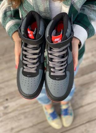 Чоловічі високі кросівки nike air force hight black grey red (кросівки найк аир форс чорного кольору)416 фото