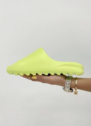 Жіночі сланці,шльопанці adidas slide "glow green" (салатові)(38)