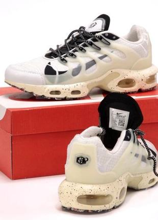 Модні кросівки чоловічі білі с бежевим nike air max tn terrascape plus (36-45)8 фото