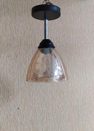 Небольшая люстра светильник на 1 лампу