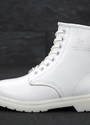 Женские кожаные ботинки dr martens 1460 triple white (доктор мартинс 1460 белые демисезонные)2 фото