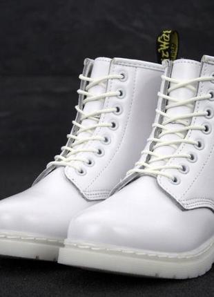 Жіночі шкіряні черевики dr martens 1460 triple white (доктор мартінс 1460 білі демісезонні)7 фото