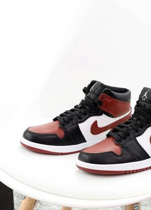 Високі зимові кросівки на хутрі nike air jordan 1 retro black red white (найк джордан)384 фото