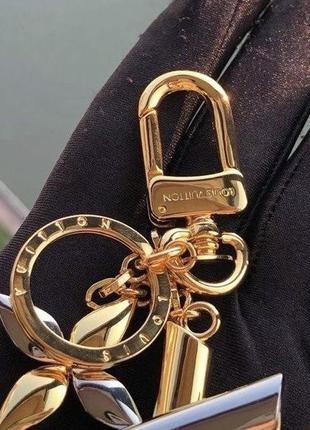 Брелок в стилі louis vuitton 8