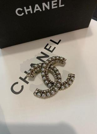 Брендовий брошка позолота з перлами