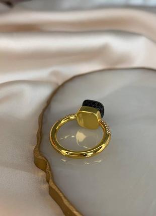 Помеллато кольцо позолота с крупным квадратным камнем чёрного цвета5 фото
