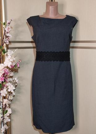 Серое платье с поясом-гипюзом1 фото