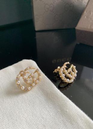 Брендовые серьги-гвоздики с жемчугом майорка и цирконием, позолота. люкс качество