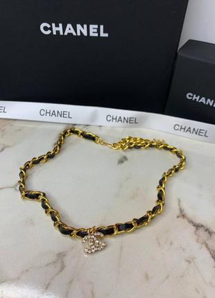 Брендовая подвеска с кожаной вставкой  в позолоте. люкс качество