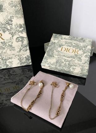 Брендовые серьги