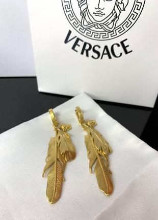 Брендовые длинные серьги в стиле версачи с перышками, позолота. люкс качество