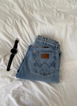 Джинси wrangler розмір 32/32 фасону relaxed колекція 2022