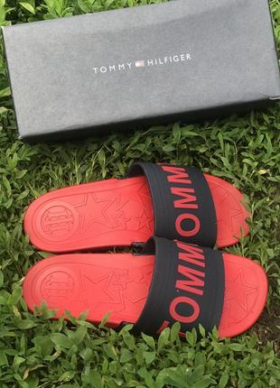 Слайди tommy hilfiger