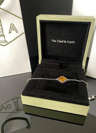 Брендовый браслет 2