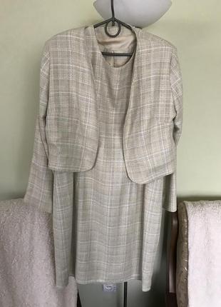 Весняно - літній костюм плаття і накидка