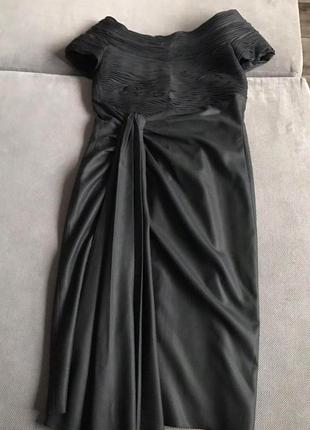 Платье valentino произведение кравецького мистецтва шелк шерсть10 фото