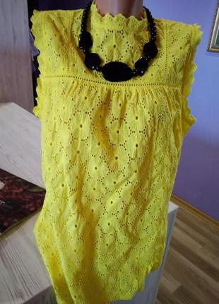 Стильная блузка шитье красивый цвет без дефектов крутая модель.