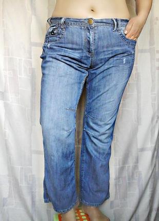 Красивые джинсы  boyfriend, bootcut, 70% хлопка