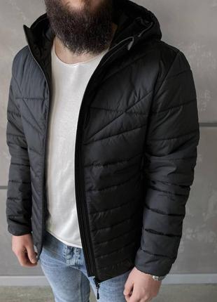 Мужская куртка ветровка на синтепоне / черная классическая куртка на весну - осень3 фото