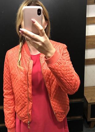 Куртка-бомбер s-ка