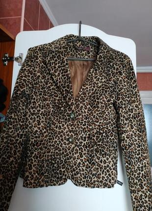 Пиджак микровельвет леопардового цвета