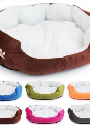 Лежанка лежак из бараней шерсти 62×52×15 см спальное место для средних и  крупных  собак2 фото