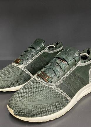 Кроссовки adidas3 фото