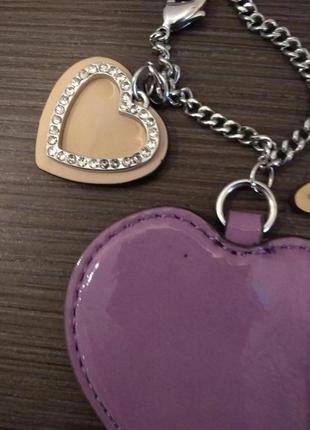 Эффектное украшение-брелок-подвеска!!! натуральная кожа + кристаллы "сваровски"!!!